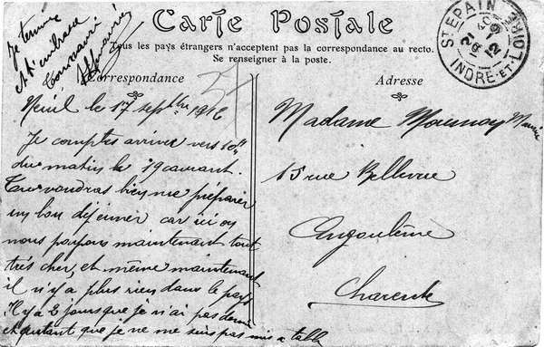 Verso de la carte Route de Villaines, avec, à gauche, l'école